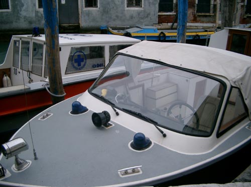 Und nochmal Blaulichter...